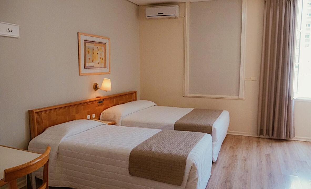 Curitiba Palace Estacao Hotel ภายนอก รูปภาพ
